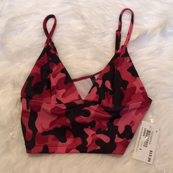 red camo crop top